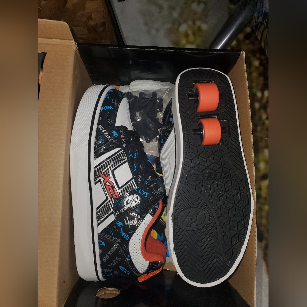 Heelys bolt plus